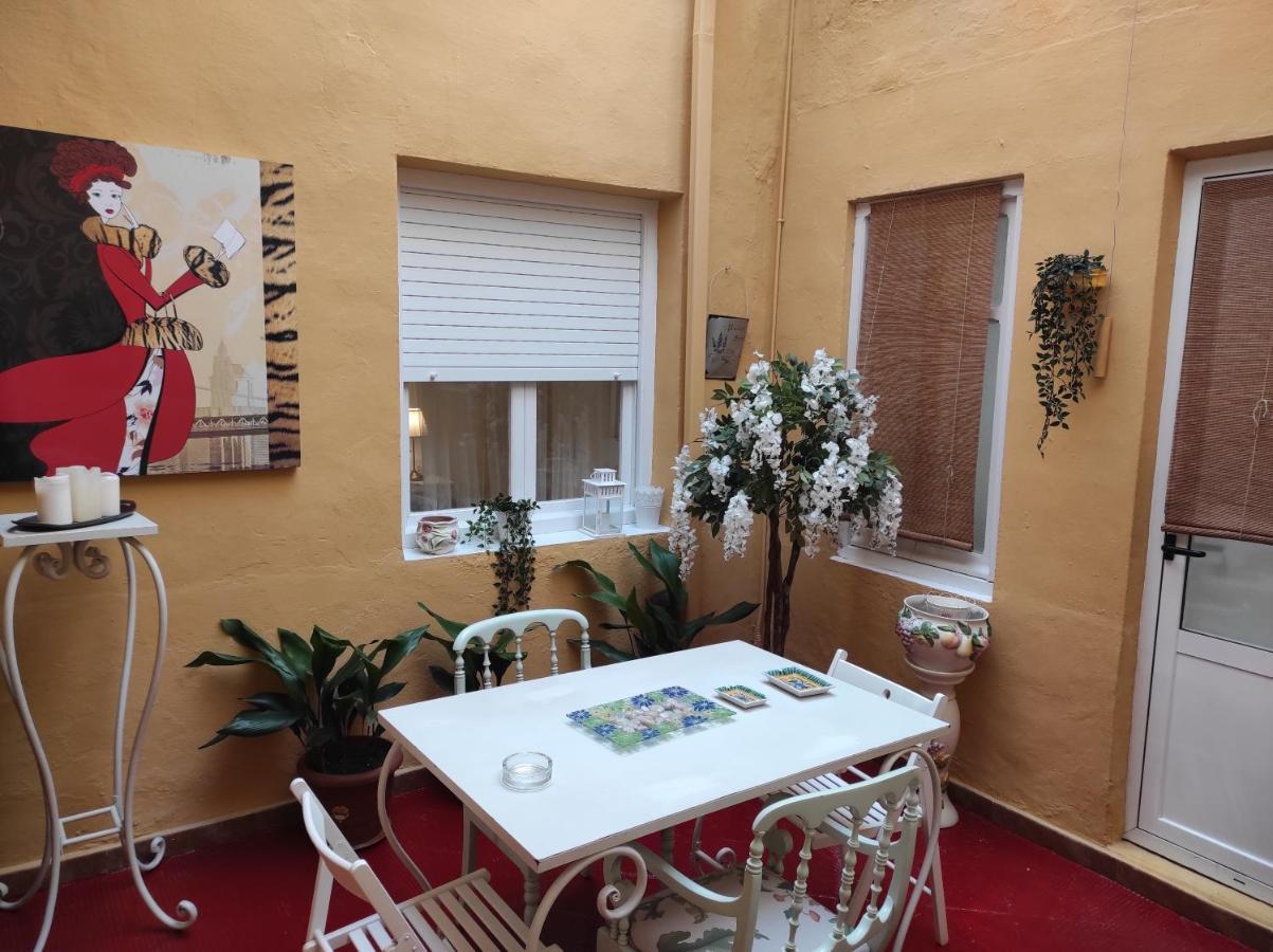 Casa Jazmin Hotel Villena Bagian luar foto